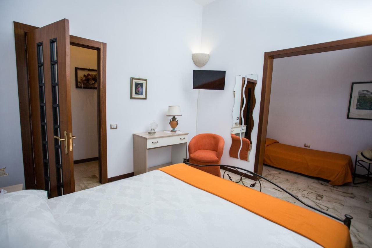 La Porta Di Mare B&B ナルド エクステリア 写真